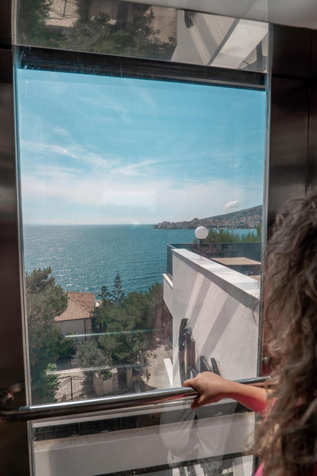 Hotel Havana Sarande Exterior photo